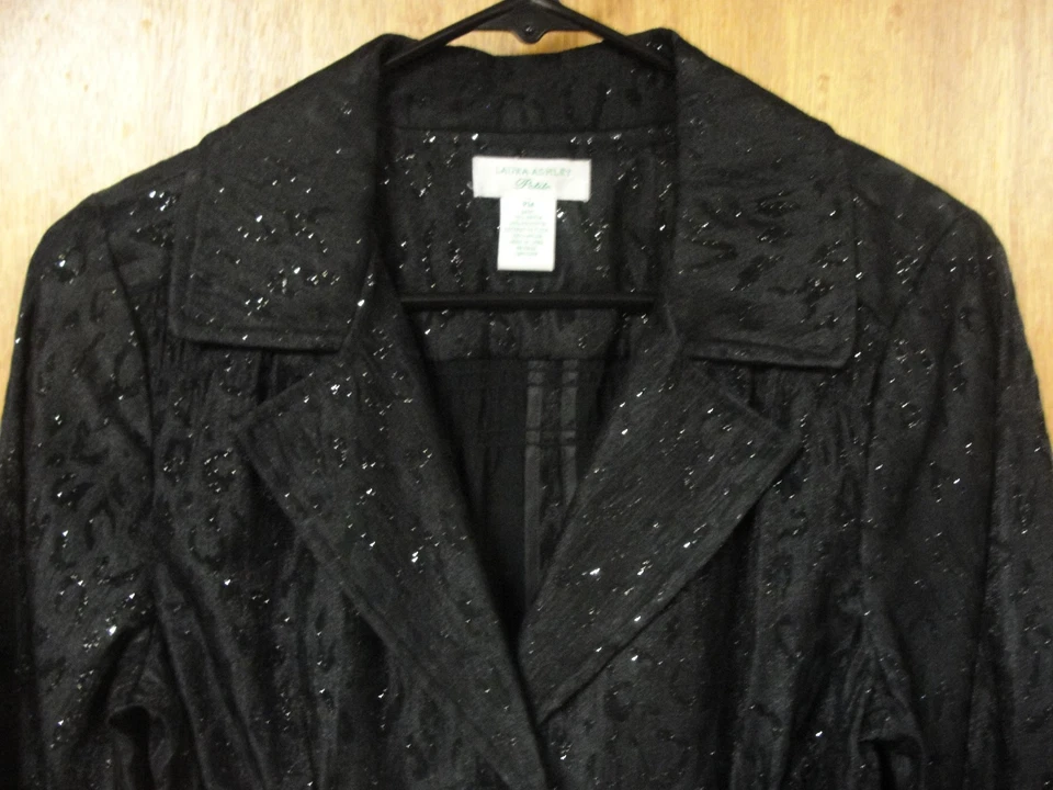 Precioso Blazer Chaqueta Laura Ashley Negro Brillante, Talla PM Foto 4 de 4