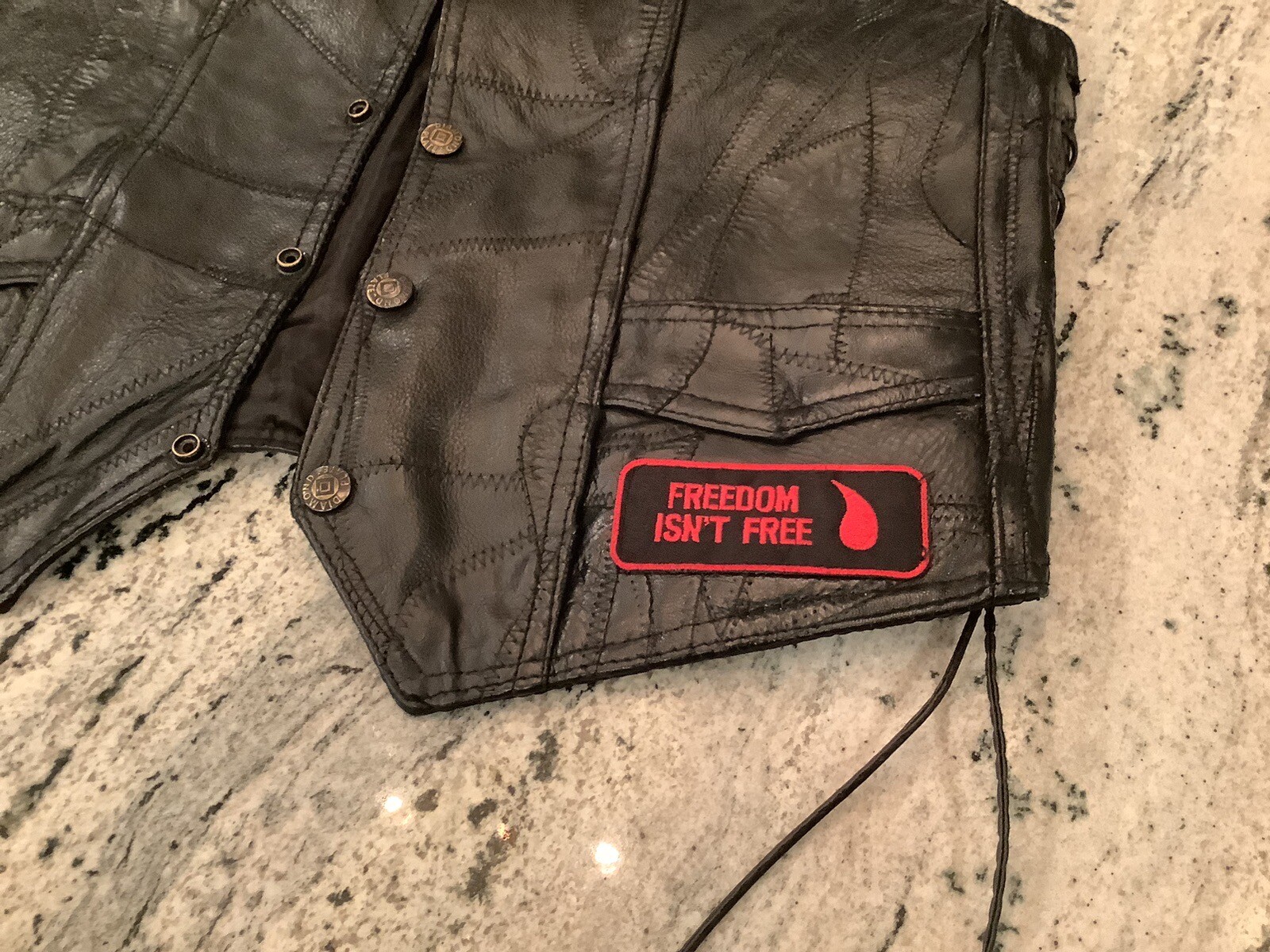 Black Leather Patchwork Biker Motorcycle Vest 8 P… - image 8