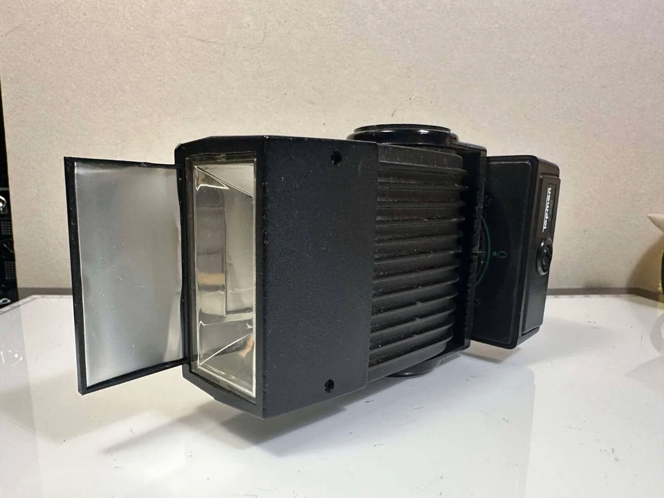 1980's Topman 230B camera flash made in japan (suitable for SLR) Tested &Working - Image 4 of 4