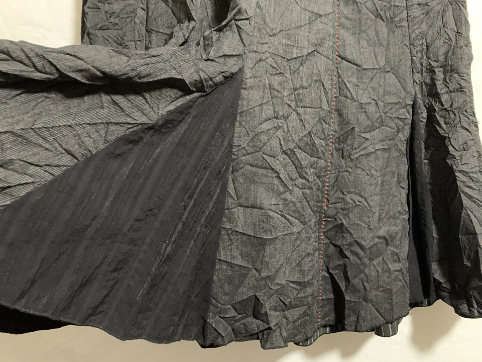 East black & grey lined casual long flare maxi skirt size 16 - Image 2 of 4