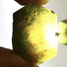 68.76 Ct - Natural 100% Very Good Rough Bi-Color Blue Green Sapphire Madagascar