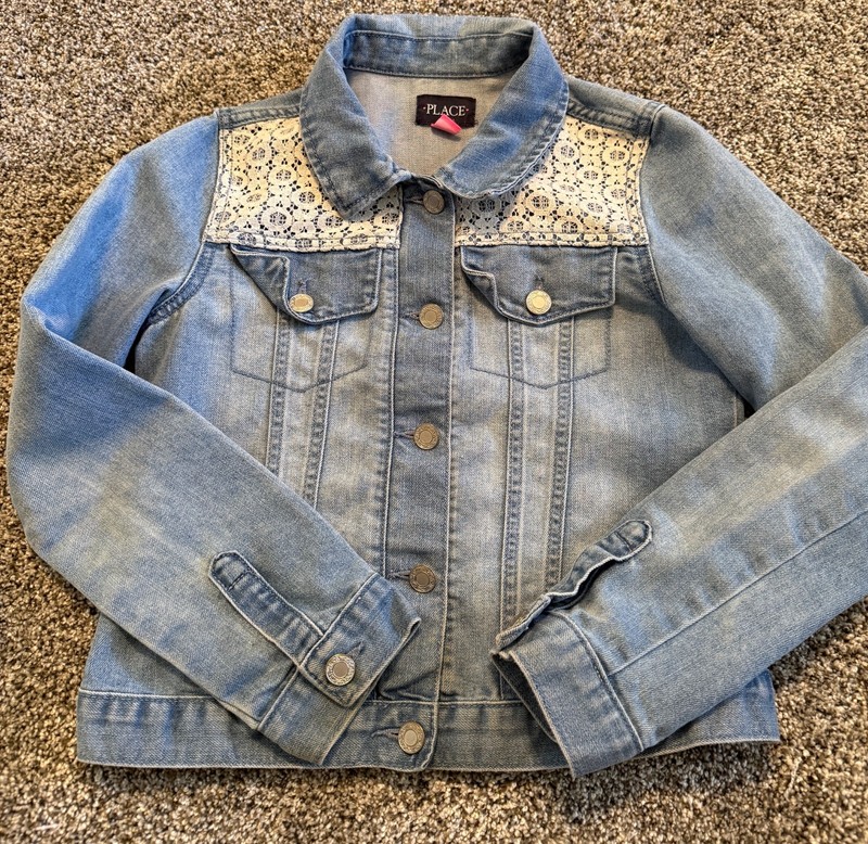 Place light wash Lace denim long sleeve girls Jean jacket Top size Large 10/12