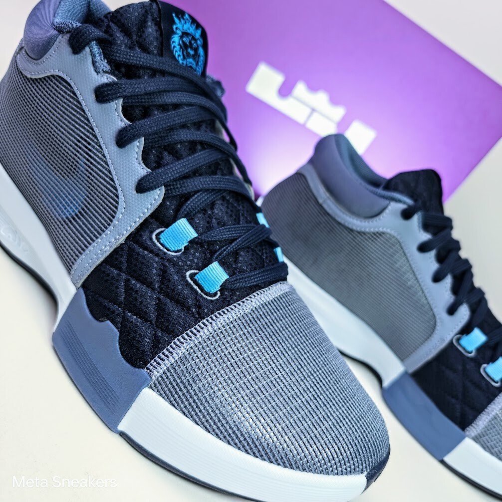 Nike US 13.5 Men Blue White Air Retro Basketball Lebron Witness 8 FB2239 400 New thumbnail 6