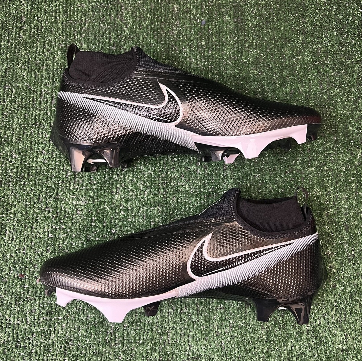 Nike Vapor Edge Pro 360 Football Cleats Black White Men Size 