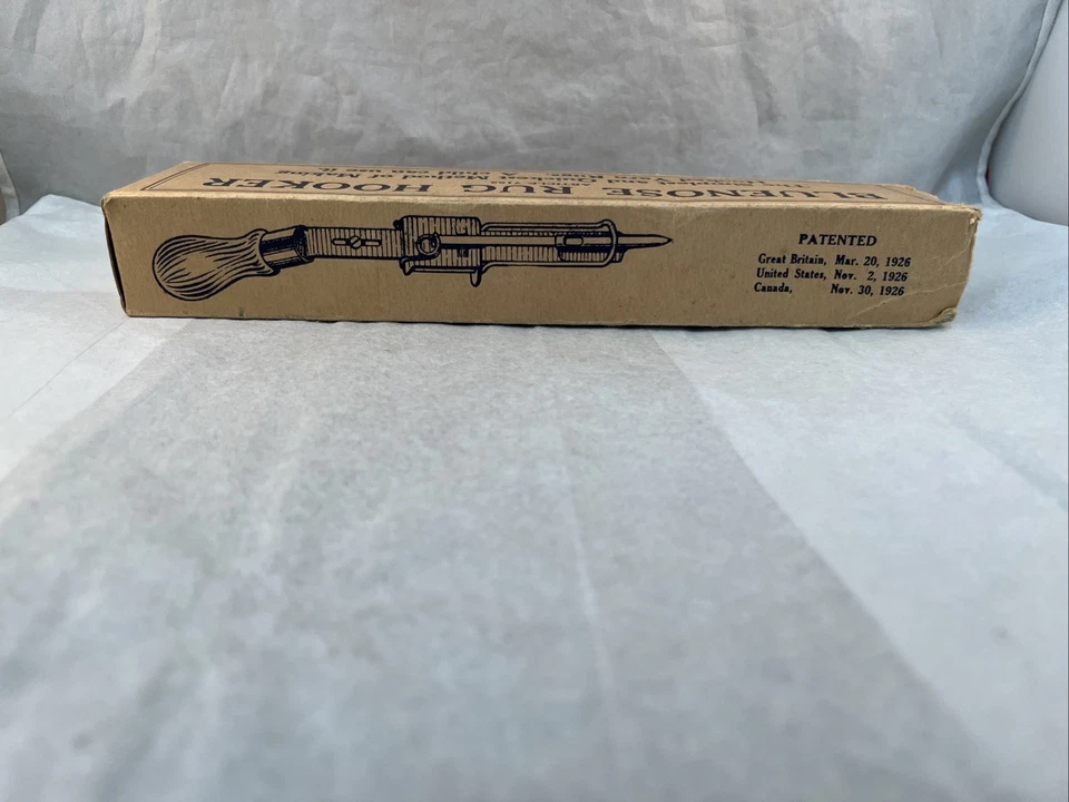 Vintage Bluenose Rug Hooker Tool For Hooked Yarn Rugs IOB - Image 4 of 4