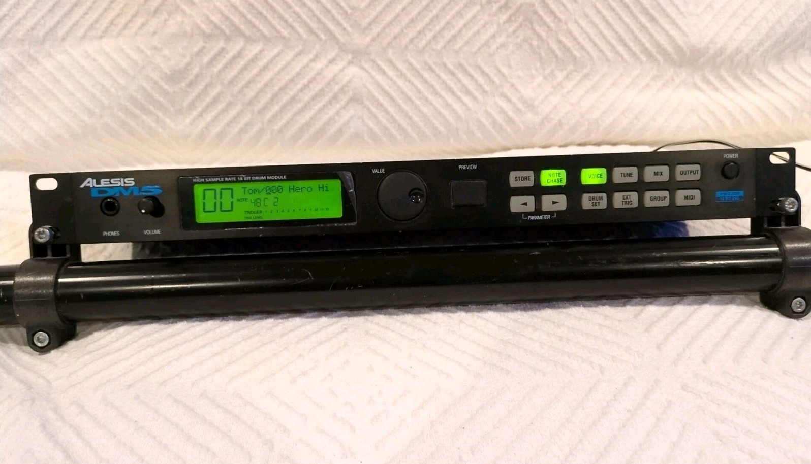 Alesis DM5 Electronic Drum Module W/Mounting Bar Tested Works Good
