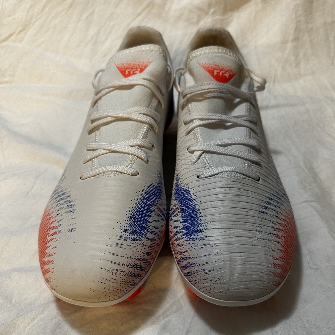 PUMA Future White Soccer Cleats US Size 9