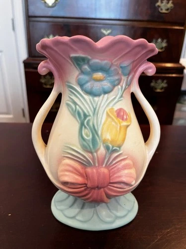 Vintage Hull Art Pottery Bow Knot Vase B-7-81/2