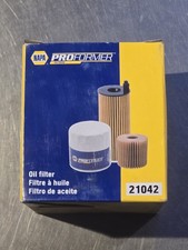 New Genuine NAPA 21042 Oil Filter