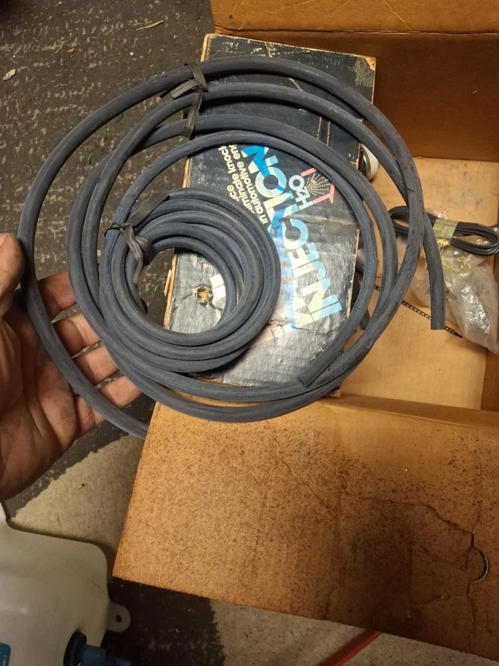 Montaje de inyección de agua/metanol Holley - Kit de instalación de metanol de agua Foto 3 de 4