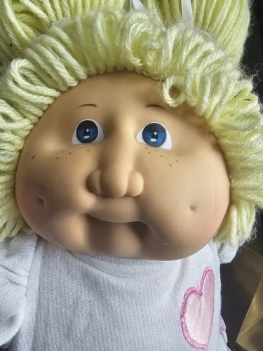 Vtg OG 1978-82 Cabbage Patch Doll Lemon Loop Hair Heart Dress MJ Shoes HONG KONG