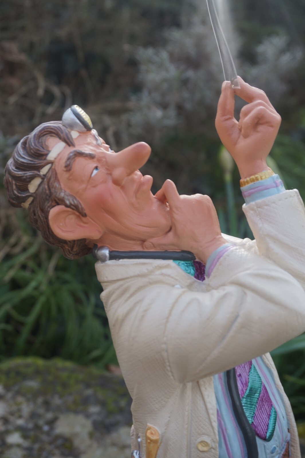 Statuette médecin caricature Profisti pour décorer un cabinet de consultation médicale