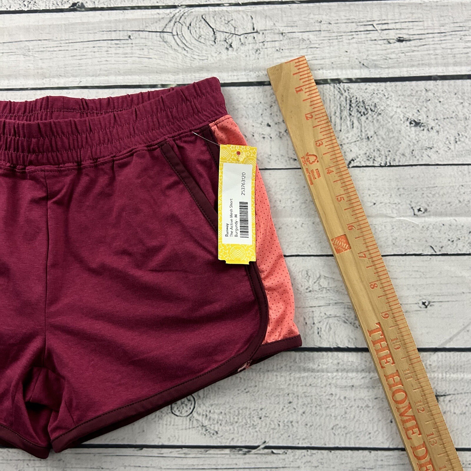 NEW Stitch Fix Runway The Active Mesh Short Girl's Medium 810 Maroon