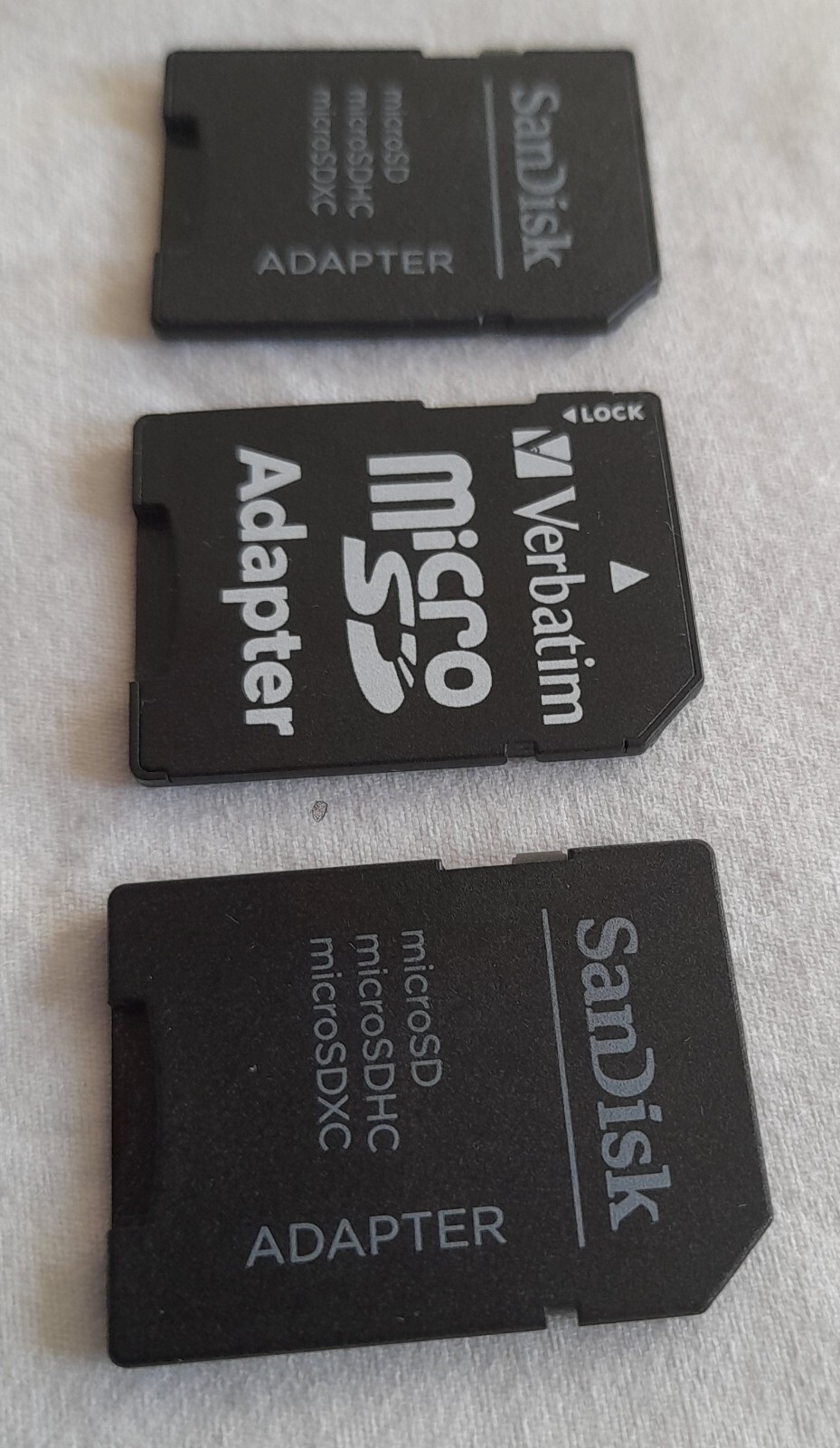 2 x SANDISK & 1 x VERBATIM Adapter Cards Micro SD, SDHC, SDXC VGC