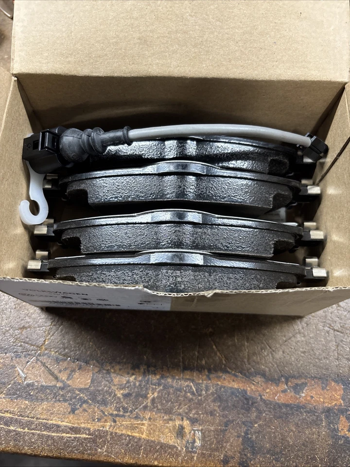 Pastillas freno delanteras audi a3 15-19 Foto 2 de 4