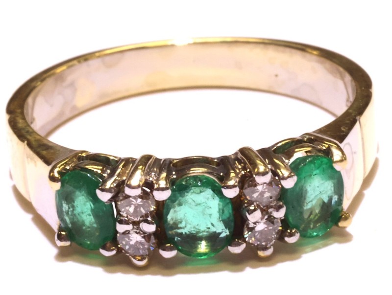 18k yellow gold natural emerald .08ct diamond gemstone ring band 4.3g 7 estate