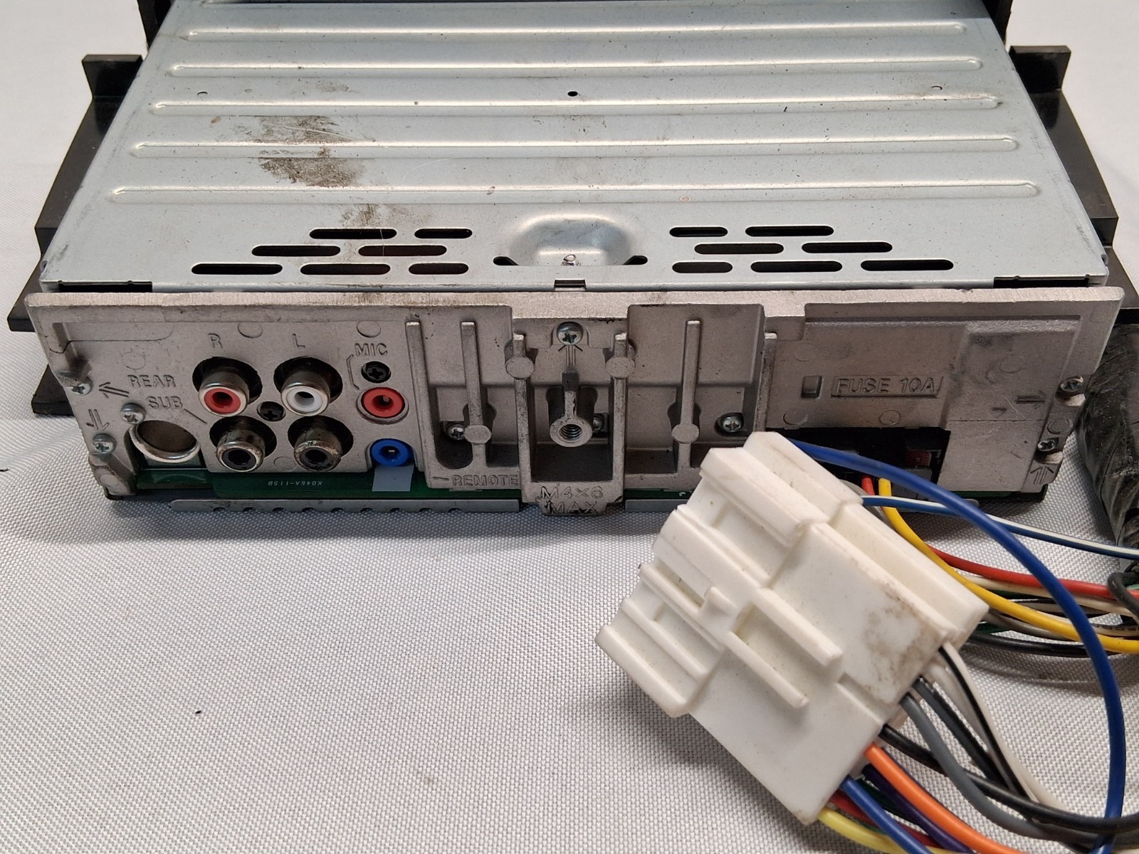 Sony MEX-N4380BT Radio Bluetooth CD Digital Media Receiver 99-07 GM 1500 Trucks