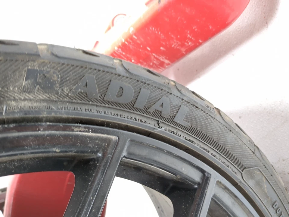 14-20 Polaris Slingshot Sl Rear Wheel & Swingarm Assembly 20X9 - Image 4 of 4