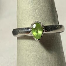 Vintage Sterling Silver 925 Ring with Green Pear Shaped Gem Stone Size 6.75.