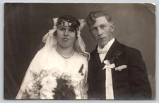 Postcard RPPC Bridge and Groom Real Photo Wedding Couple Man and Woman Pearls
