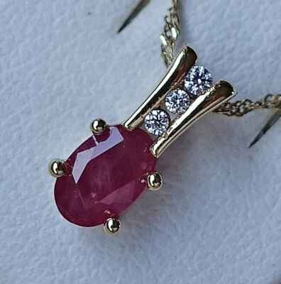 Brillant Anhänger in aus 333 8kt Gold mit Rubin Edelstein Diamanten ♦️♦️8839♦️♦️ - Bild 1 von 4