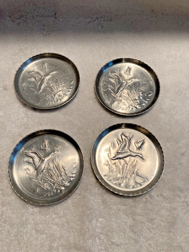 4 Aluminum Duck Coasters Silver 3 1/4" Across