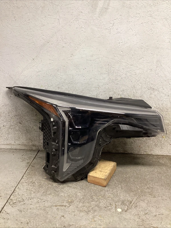 2025-2026 Kia K4 Reflector LED Headlight RH Right PASSENGER Side OEM 92102GG140