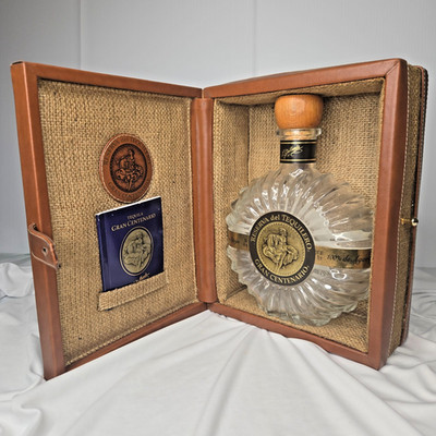 Gran Centenario Reserva del Tequilero Anejo Empty Decanter Bottle Leather Case