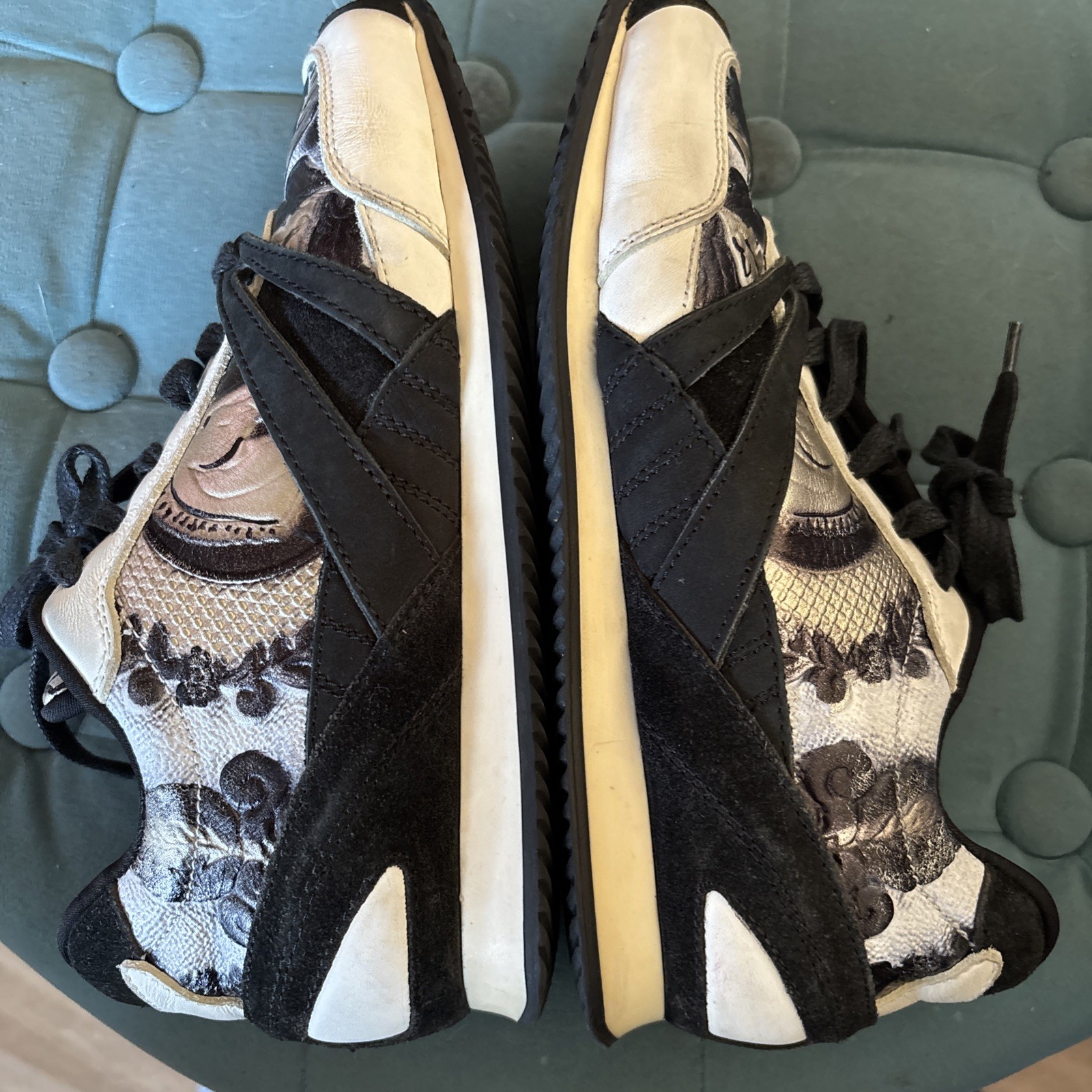 balenciaga sneakers women’s sz 36 black white silver horse pattern made in Italy image 7