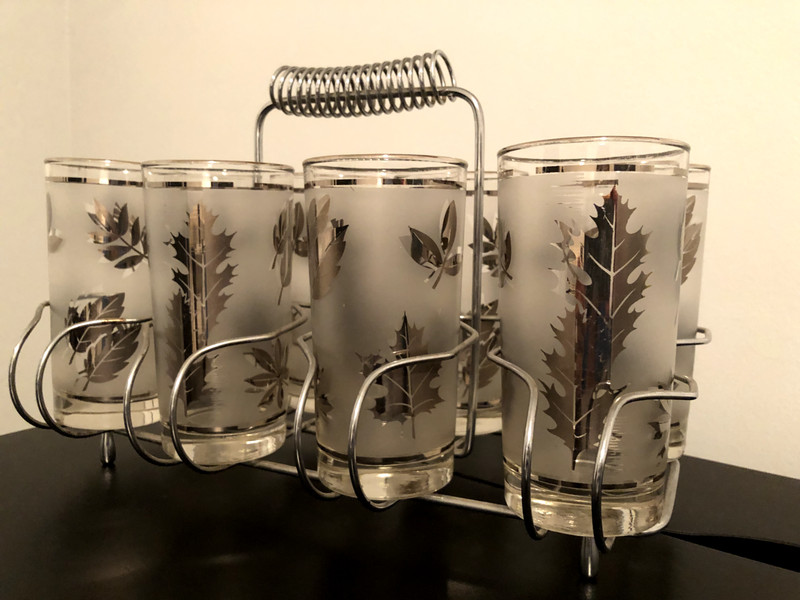 Vintage Set Of 8 Libbey Metallic Leaf Foliage Glasses with Carrier MCM 5.5x2.75"