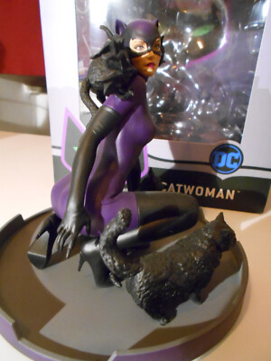Catwoman Diamond Select Toys Gallery Diorama DC Statue Sehr guter Zustand