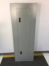 SIEMENS 400 AMP 480 VOLT 3 PHASE 42 CIRCUIT MAIN LUG PANEL..P-1129