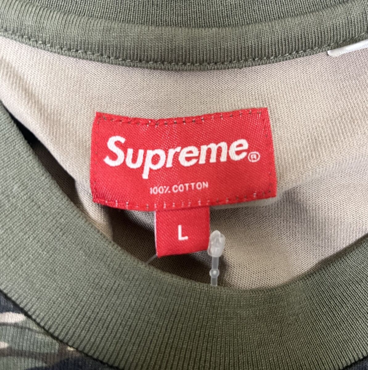 Supreme Small Box Logo Tiger Camo Long Sleeve T-Shirt Men's Supreme Small Box Logo Tiger Camo Long Sleeve T-Shirt Men's