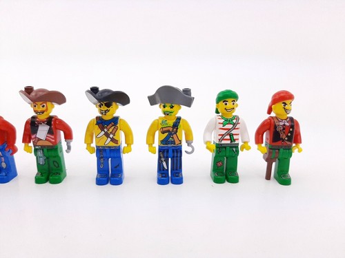 Lego Minifigure Juniors Pirates lot Minifigures - Picture 2 of 3