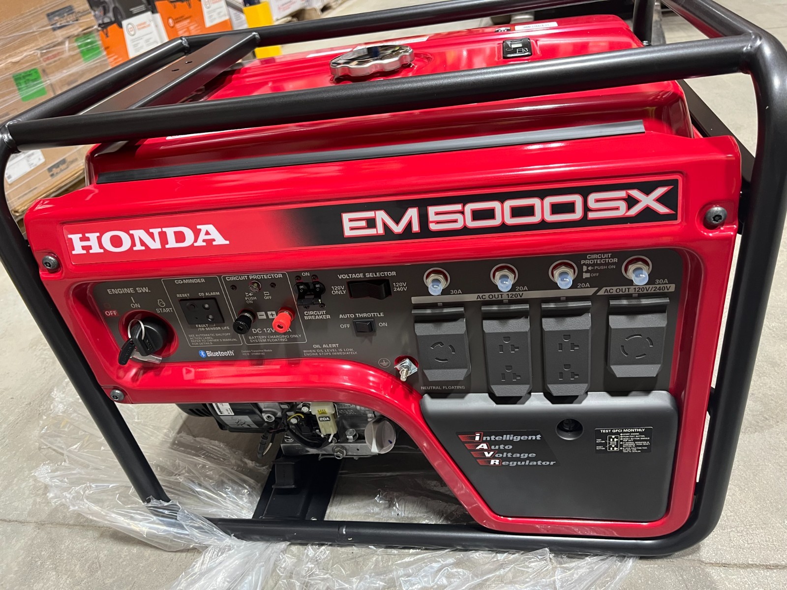 Honda EM5000SXK3AN 5000W 120/240V Electric Start Generator W/CO-Minder
