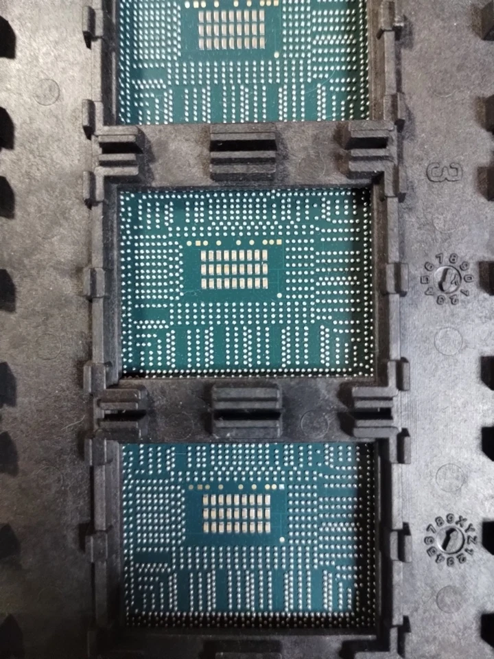 Intel SR0NC i7-3615QE BGA-1023 Balled. Good. Working. QC'd. [For Professionals] - Image 4 of 4