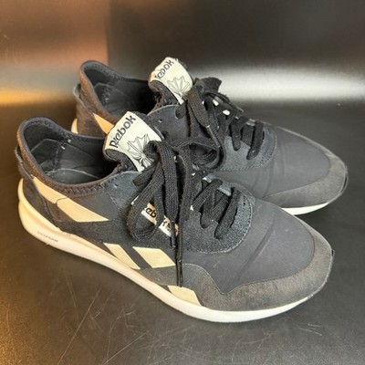 Reebok Classic Nylon CN3629 Black Suede Textile Sneakers Womens 8
