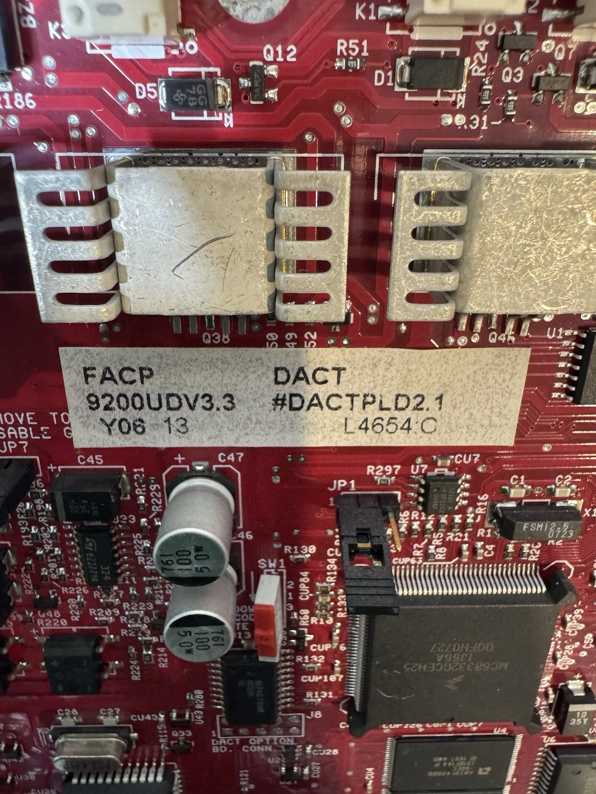 NOTIFIER FIREWARDEN NFW2-100. VERSION 3.3 USED! Tested. Works! See Description.