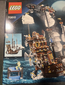 LEGO The LEGO Movie: MetalBeard's Sea Cow (70810) * Not Mint * New * Retired *