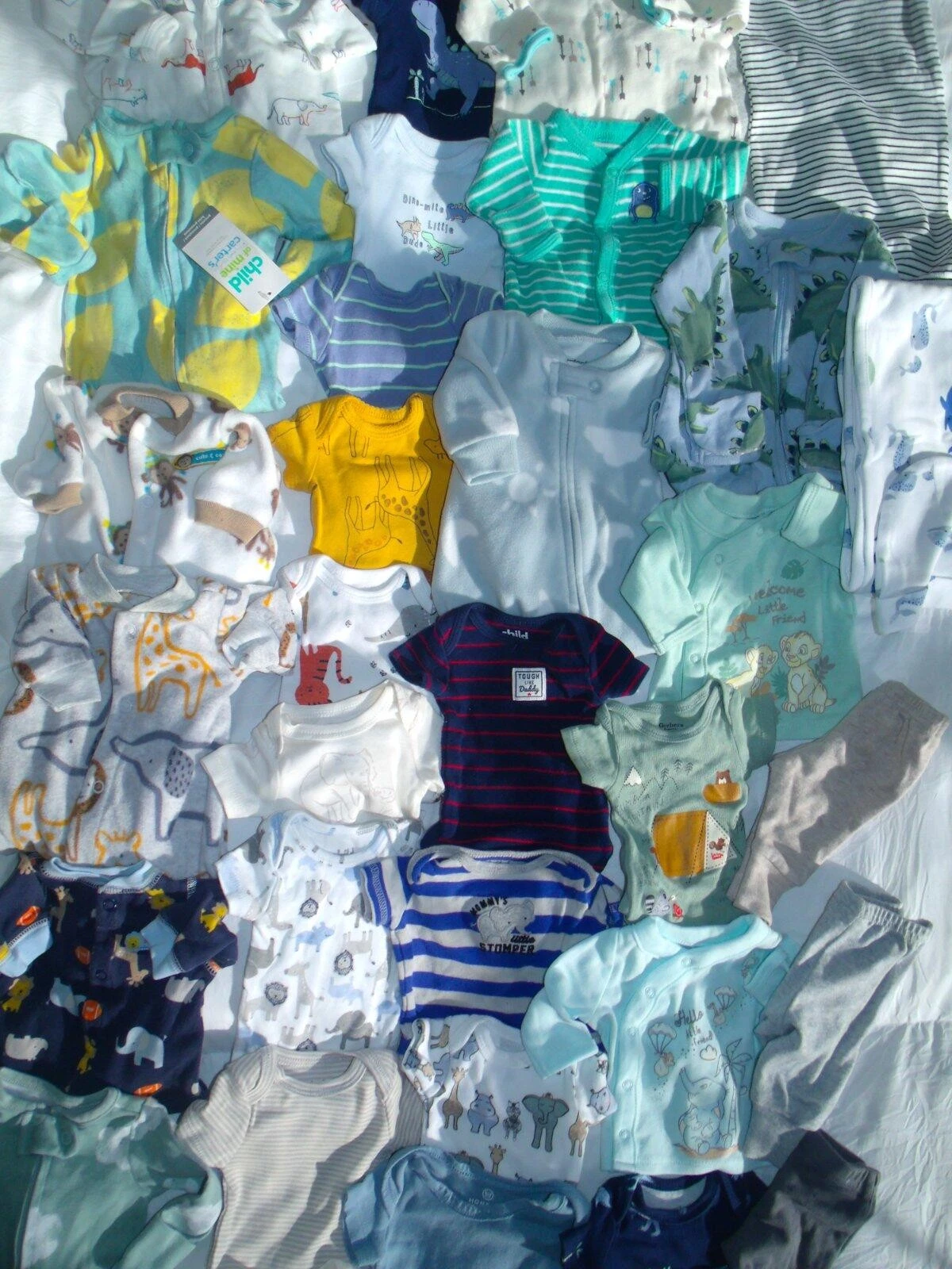 Adorable Baby Boy Sz PREEMIE Carter's Bodysuits Pajamas Clothes Lot Bundle
Opens in a new window or