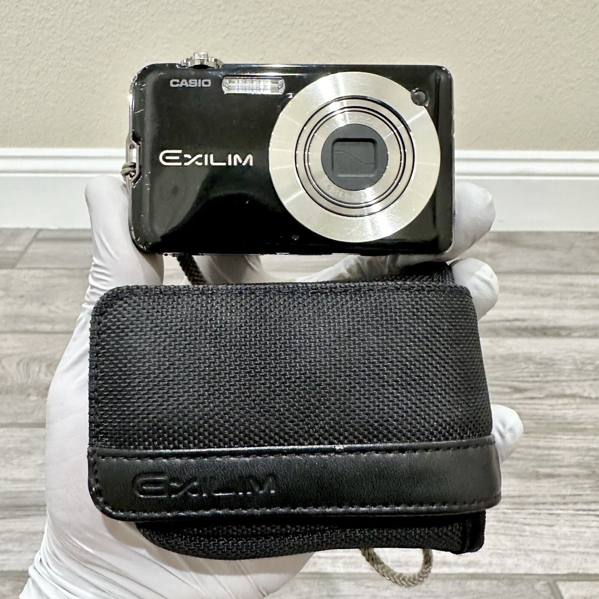 ✨実用✨ CASIO EXLIM EX-S12 ブラック Casio Exilim EX-S12 12.1MP Digital Camera w/ Battery and Case FOR