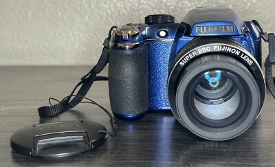 ★訳★FUJIFILM FinePix S 40xズーム　444 RARE BLUE* Fujifilm FinePix S Series S3200 Digital Camera 14.0 MP