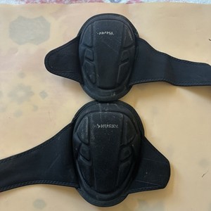 (#N64).Husky Knee Pads non-marring breathable gel zone