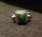 Vintage Native American Sterling Silver Dark Green Stone Ring Size 8