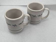 Longaberger Holly Berry Christmas Mugs - Set of 2 -EUC MINT MADE IN THE USA