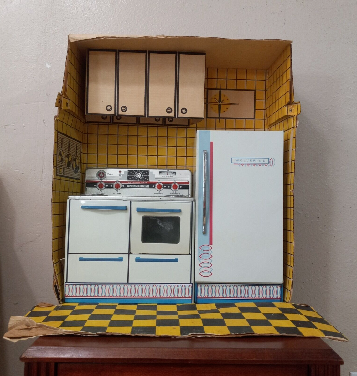 Vintage Wolverine Metal Kitchen Set Stove Refrigerator Toy # 575