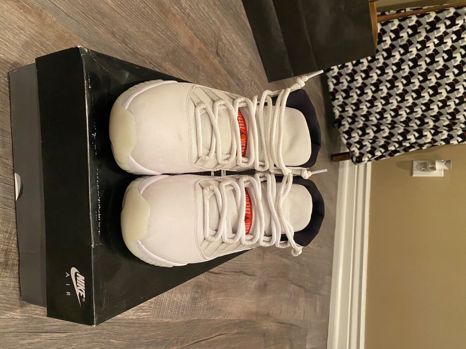 jordan 11 platinum tint size 12