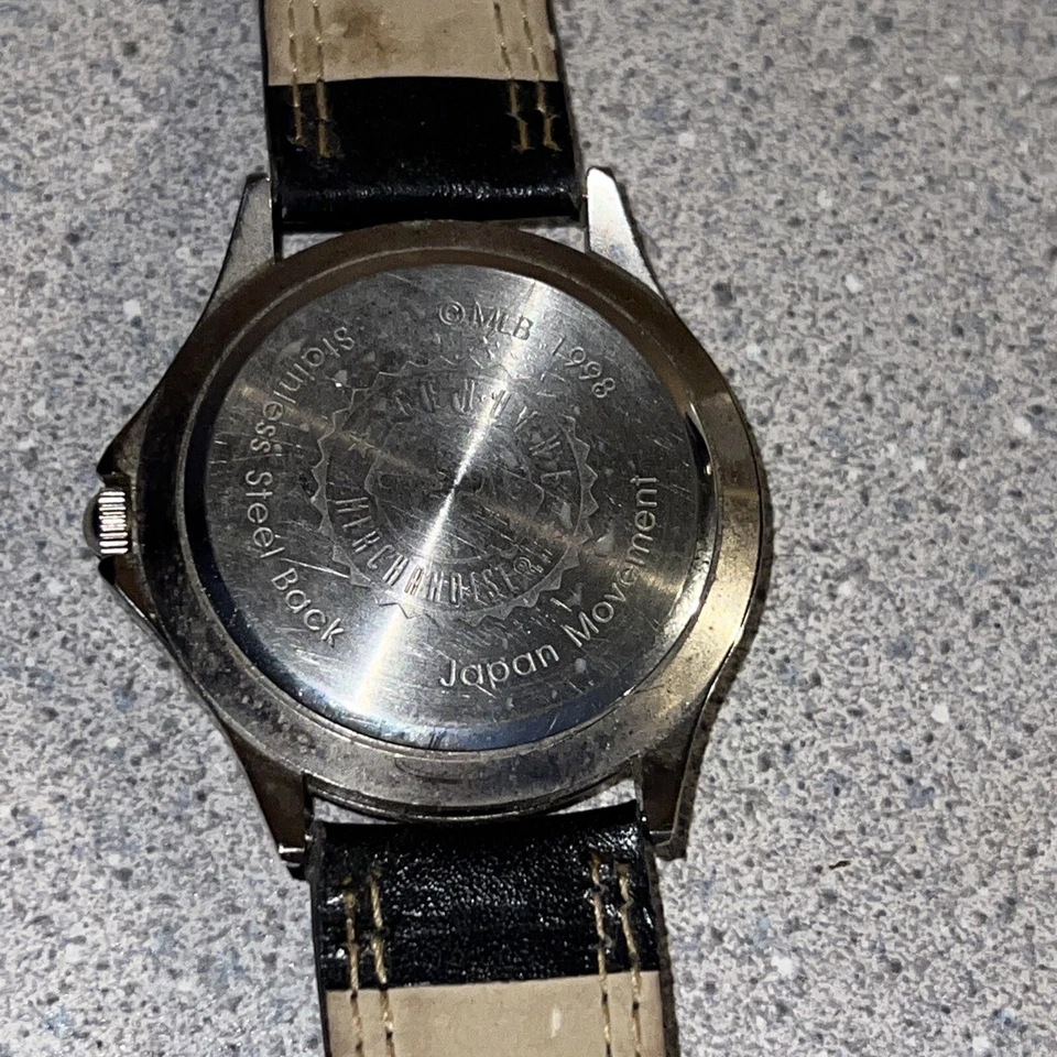 Atlanta Braves Men's Watch With Genuine Leather Band MLB 1998 Non-working - Image 2 of 4