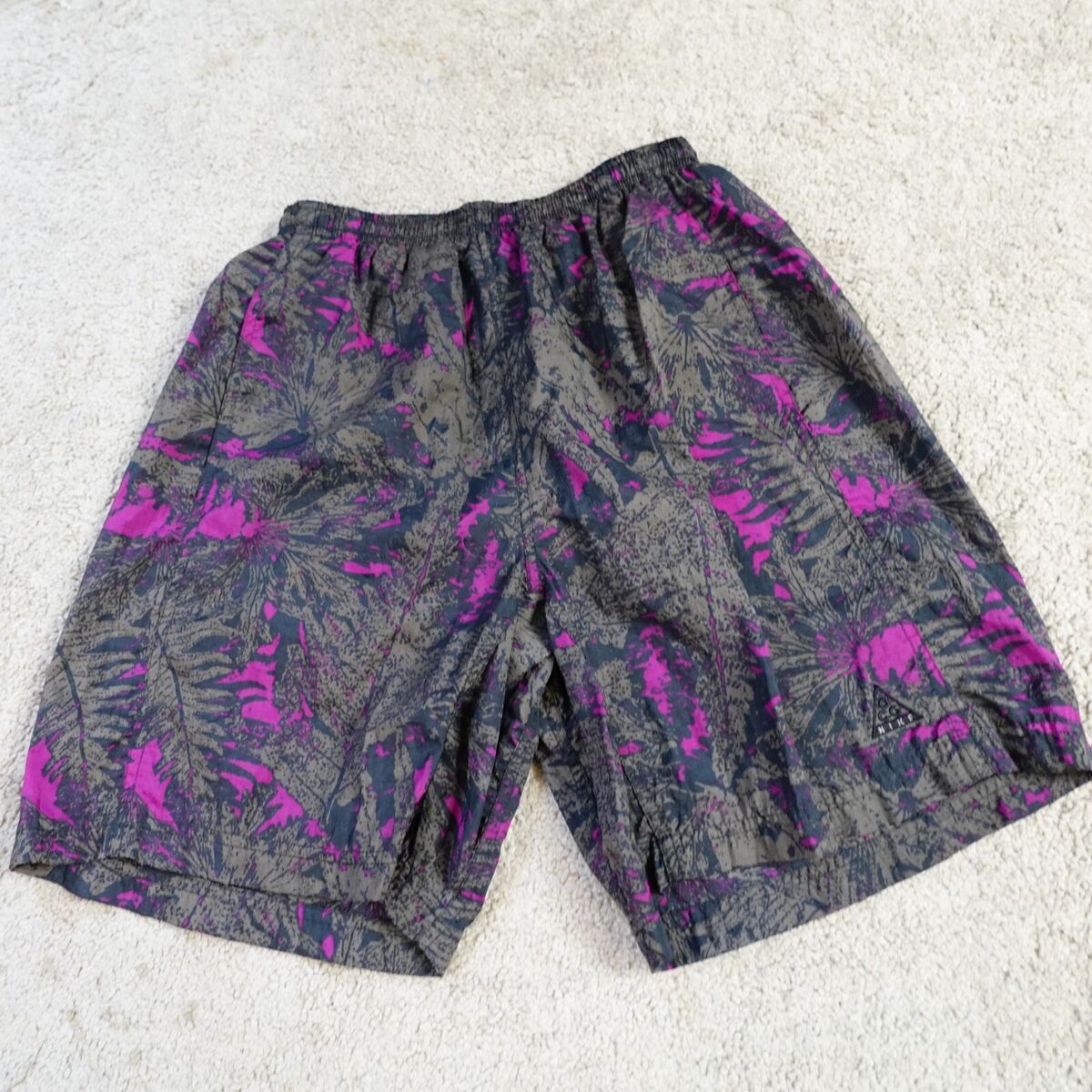 Vintage Nike ACG Shorts Small Gray Purple Floral All Over Vintage Nike ACG Shorts Small Gray Purple Floral All Over