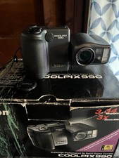 Nikon Coolpix 990 digital camera